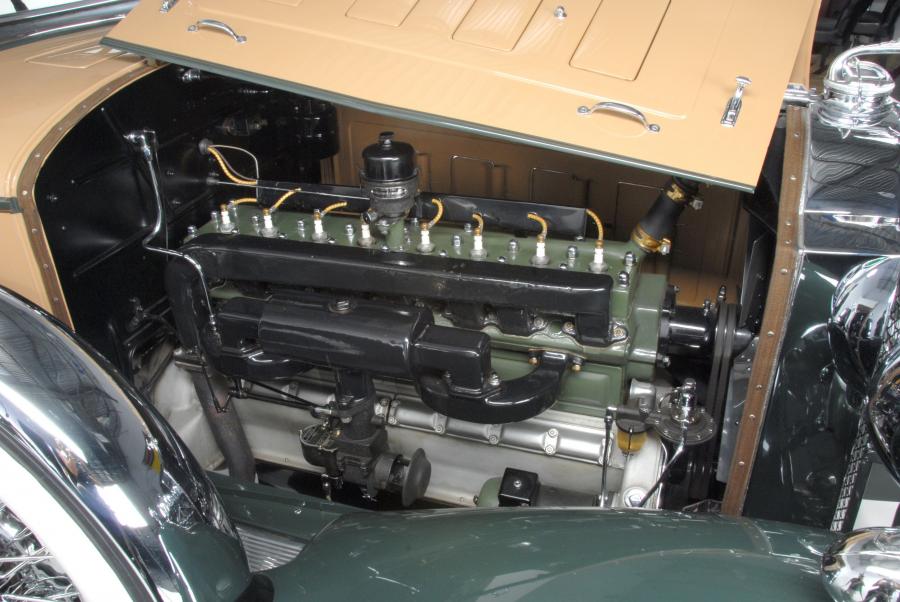 Packard Deluxe Eight Model 840 Sport Phaeton 1931 года  (фото 8 из 15)
